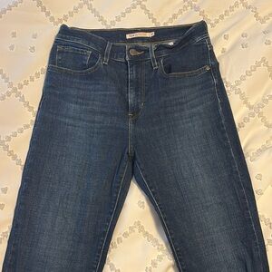 Levi’s 724 High Rise Straight Jeans